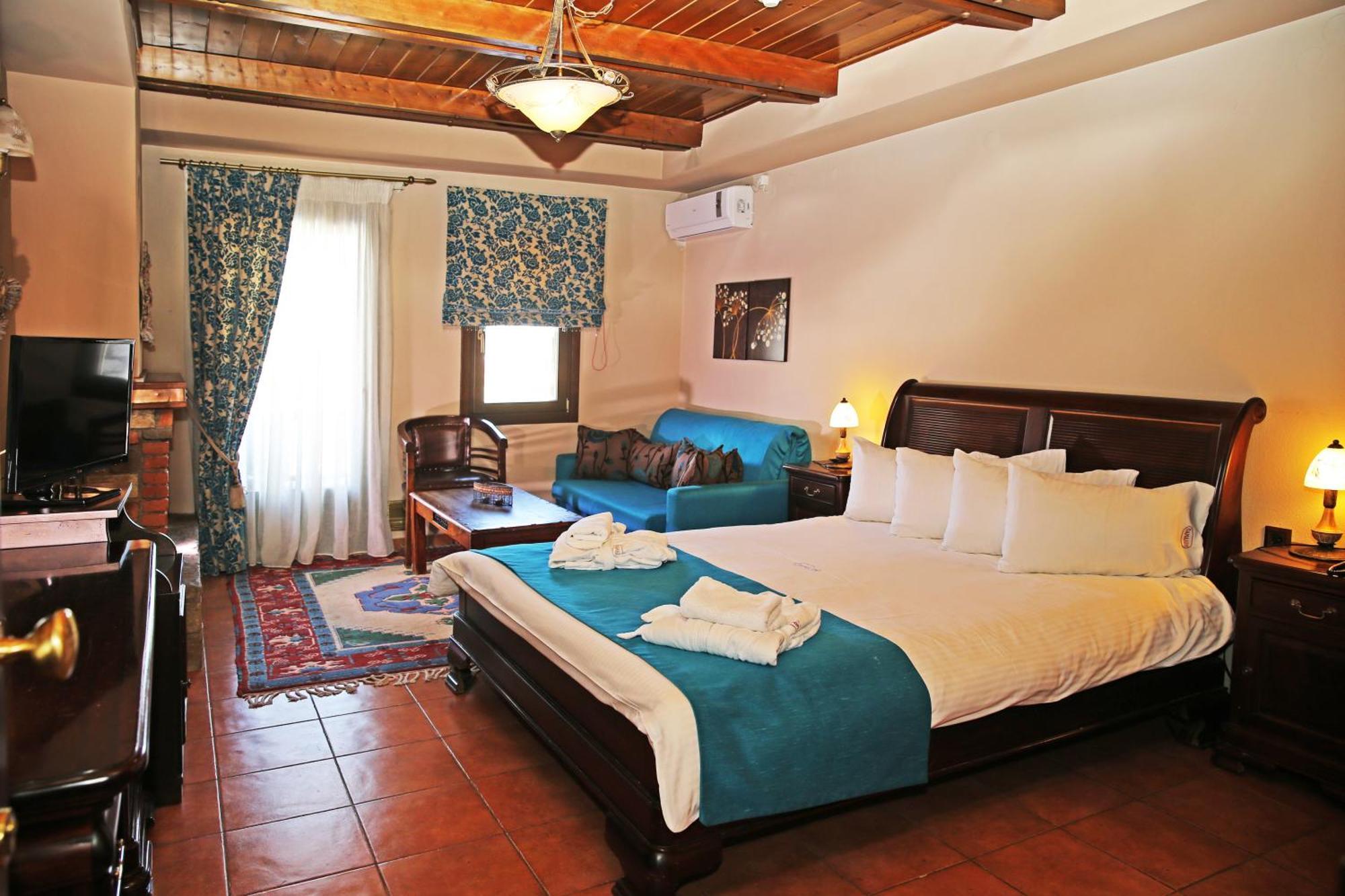 Pandion Luxury Boutique Hotel & Suites With Spa Neo Chorio Camera foto