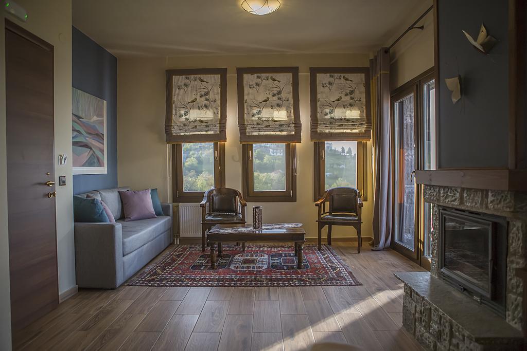 Pandion Luxury Boutique Hotel & Suites With Spa Neo Chorio Esterno foto